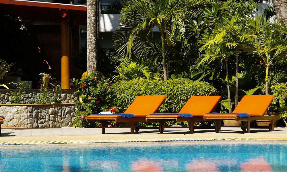 Safari Beach Hotel - SHA Extra Plus Patong Exterior foto
